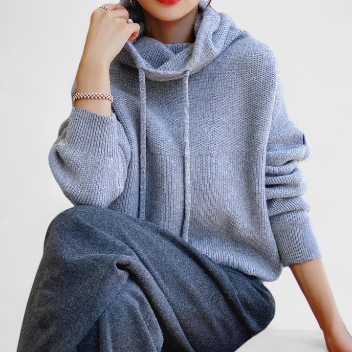 Jeanne - Comfortable Knitted Hoodie