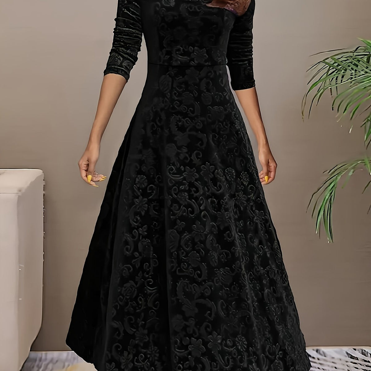 Dorothy | Patterned Square-Neck Maxi Dress
