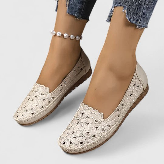 Riva - Elegant Slip-On Mules
