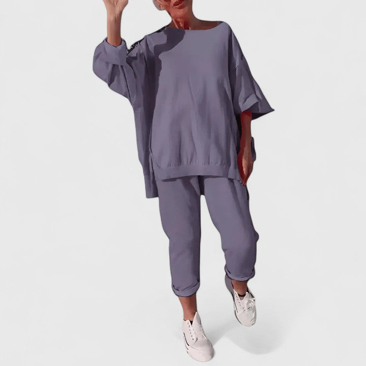 Vivra - Coordinated Relaxed Lounge Set