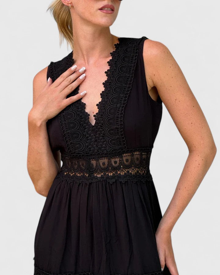 Maya - Elegant Midi Dress