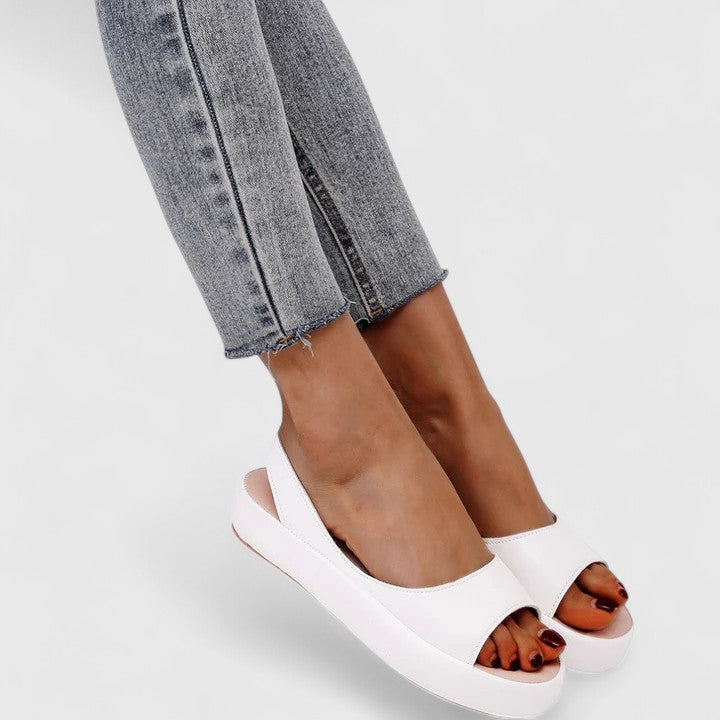 Emrynn - Lightweight Support Sandals