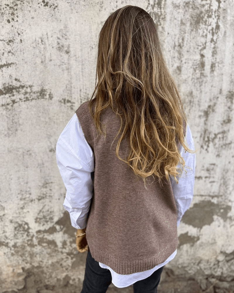 Vyn - V-Neck Soft Layering Vest